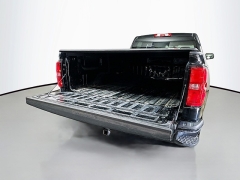 Used 2017  Chevrolet Silverado 1500 4WD Double Cab LT Z71 at Dutro Auto near Zanesville&comma; OH