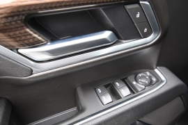 Used 2025  Chevrolet Silverado 2500HD 4WD Crew Cab 159" LT Dsl at Dutro Auto near Zanesville&comma; OH