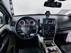 Used 2019  Dodge Grand Caravan 4d Wagon SXT at Dutro Auto near Zanesville&comma; OH