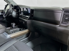 Used 2023  Chevrolet Silverado 1500 4WD Crew Cab 147" LT Trail Boss at Dutro Auto near Zanesville&comma; OH