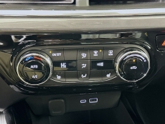 New 2026  Chevrolet Trax FWD 4dr ACTIV at Dutro Auto near Zanesville&comma; OH