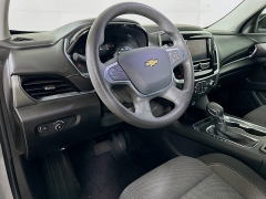 Used 2021  Chevrolet Traverse AWD 4dr LS w&sol;1LS at Dutro Auto near Zanesville&comma; OH