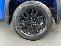 Used 2024  GMC Sierra 1500 4WD Crew Cab 147" Elevation w&sol;3VL at Graham Auto Mall near Mansfield&comma; OH