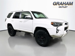 Used 2017 Toyota 4Runner 4d SUV 4WD SR5 Premium at Graham Automall near Mansfield, OH