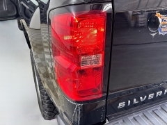 Used 2017  Chevrolet Silverado 1500 4WD Double Cab LT Z71 at Dutro Auto near Zanesville&comma; OH