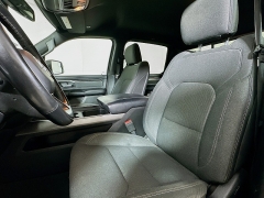 Used 2019  Ram 1500 4WD Crew Cab Big Horn&sol;Lone Star at Dutro Auto near Zanesville&comma; OH