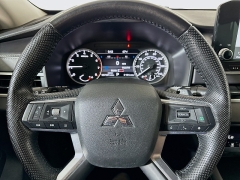 Used 2023  Mitsubishi Outlander SE FWD at Graham Auto Mall near Mansfield, OH