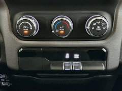 Used 2020  Ram 1500 4WD Crew Cab Big Horn at Dutro Auto near Zanesville&comma; OH