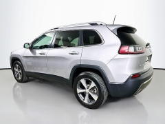 Used 2019  Jeep Cherokee 4d SUV 4WD Limited 3&period;2L at Dutro Auto near Zanesville&comma; OH