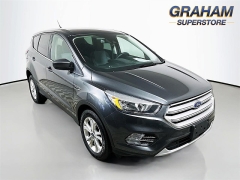 Used 2019  Ford Escape 4d SUV 4WD SE at Graham Auto Mall near Mansfield&comma; OH