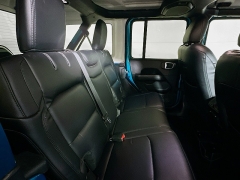 Used 2020  Jeep Wrangler Unlimited 4d SUV 4WD Sahara at Dutro Auto near Zanesville&comma; OH