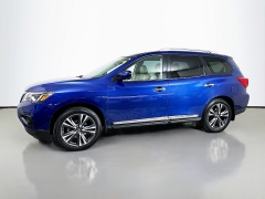 Used 2019  Nissan Pathfinder 4d SUV 4WD Platinum at Dutro Auto near Zanesville, OH