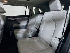 Used 2022  Toyota Highlander Platinum AWD at Graham Auto Mall near Mansfield, OH