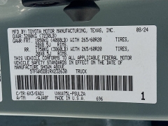 Used 2024  Toyota Tundra 4WD Limited CrewMax 6&period;5ft Bed at Dutro Auto near Zanesville&comma; OH