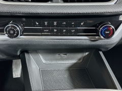 New 2026  Chevrolet Equinox FWD 4dr LT w&sol;1LT at Dutro Auto near Zanesville&comma; OH