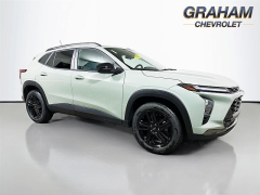 New 2026  Chevrolet Trax FWD 4dr ACTIV at Dutro Auto near Zanesville&comma; OH