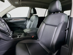 Used 2019  Volkswagen Atlas 4d SUV 3&period;6L SE Technology 4motion at Dutro Auto near Zanesville&comma; OH