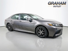 Used 2022  Toyota Camry SE Auto at Graham Auto Mall near Mansfield, OH