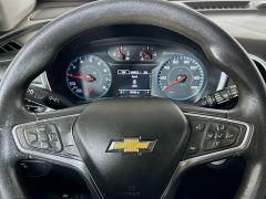 Used 2018  Chevrolet Equinox 4d SUV FWD LT w&sol;1LT at Dutro Auto near Zanesville&comma; OH