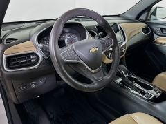 Used 2022  Chevrolet Equinox FWD 4dr Premier at Dutro Auto near Zanesville, OH