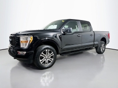 Used 2022  Ford F-150 4WD XL SuperCrew 5&period;5' Box at Dutro Auto near Zanesville&comma; OH