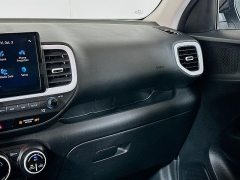 Used 2022  Hyundai Venue Limited IVT at Dutro Auto near Zanesville, OH