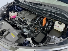 Used 2022  Toyota Sienna Platinum AWD 7-Passenger at Dutro Auto near Zanesville&comma; OH