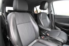 Used 2021  Chevrolet Trax FWD 4dr LT at Graham Auto Mall near Mansfield&comma; OH