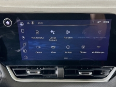 Used 2025  Chevrolet Equinox AWD 4dr LT w/2LT at Dutro Auto near Zanesville, OH