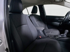Used 2024  Toyota Corolla LE CVT at Graham Auto Mall near Mansfield&comma; OH