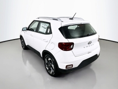 New 2026  Hyundai Venue SEL FWD at Dutro Auto near Zanesville&comma; OH