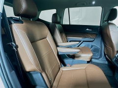 Used 2023  Volkswagen Atlas 2&period;0T SEL 4MOTION at Dutro Auto near Zanesville&comma; OH