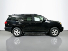 Used 2013  Toyota Sequoia 4d SUV 4WD SR5 FFV at Graham Auto Mall near Mansfield&comma; OH