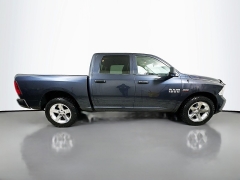 Used 2014  Ram 1500 4WD Crew Cab Express at Dutro Auto near Zanesville&comma; OH