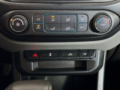 Used 2021  Chevrolet Colorado 4WD Crew Cab 128" Work Truck at Dutro Auto near Zanesville&comma; OH
