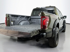 Used 2025  Ford F-150 4WD Raptor SuperCrew 5&period;5' Box at Dutro Auto near Zanesville&comma; OH