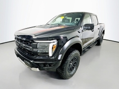 New 2025  Ford F-150 4WD Raptor SuperCrew 5&period;5' Box at Dutro Auto near Zanesville&comma; OH