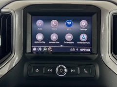 Used 2020  Chevrolet Silverado 1500 4WD Crew Cab Custom at Dutro Auto near Zanesville&comma; OH