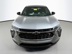 New 2026  Chevrolet Trax FWD 4dr 1RS at Dutro Auto near Zanesville&comma; OH