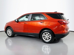 Used 2020  Chevrolet Equinox 4d SUV AWD LS w&sol;1LS at Dutro Auto near Zanesville&comma; OH