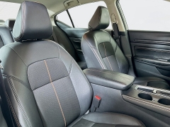 Used 2022  Nissan Altima 2.5 SR Sedan at Graham Auto Mall near Mansfield, OH