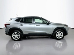Used 2024  Chevrolet Trax FWD 4dr LS at Dutro Auto near Zanesville&comma; OH