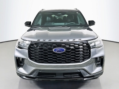 Used 2025  Ford Explorer ST-Line 4WD at Dutro Auto near Zanesville, OH