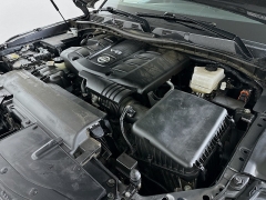 Used 2024  Nissan Armada 4x4 SV at Graham Auto Mall near Mansfield, OH