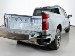 Used 2023  Chevrolet Silverado 1500 4WD Crew Cab 147" LT w&sol;2FL at Dutro Auto near Zanesville&comma; OH