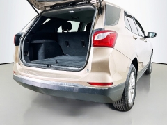 Used 2018  Chevrolet Equinox 4d SUV FWD LT w&sol;1LT at Dutro Auto near Zanesville&comma; OH