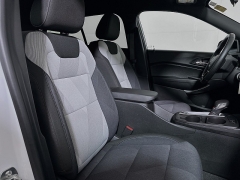 Used 2025  Chevrolet Trax FWD 4dr 1RS at Dutro Auto near Zanesville, OH