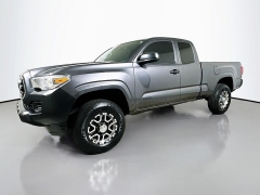 Used 2019  Toyota Tacoma 4WD Access Cab SR at Graham Auto Mall near Mansfield&comma; OH