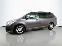 Used 2014 Toyota Sienna 4d Wagon XLE w/Auto Access Seat at Dutro Auto near Zanesville, OH