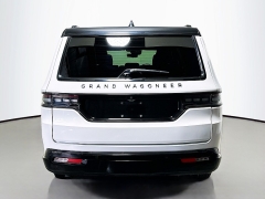 Used 2024  Jeep Grand Wagoneer L Series II 4x4 at Graham Auto Mall near Mansfield&comma; OH